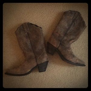 Leather cowgirl boots from Nashville, TN